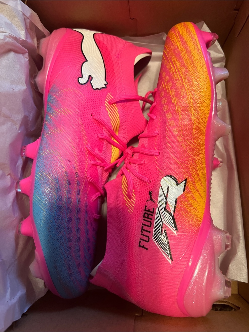Womens puma future 9 match FG/AG (108718 05) no box size 9